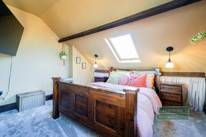 Photo 27- click for photo gallery